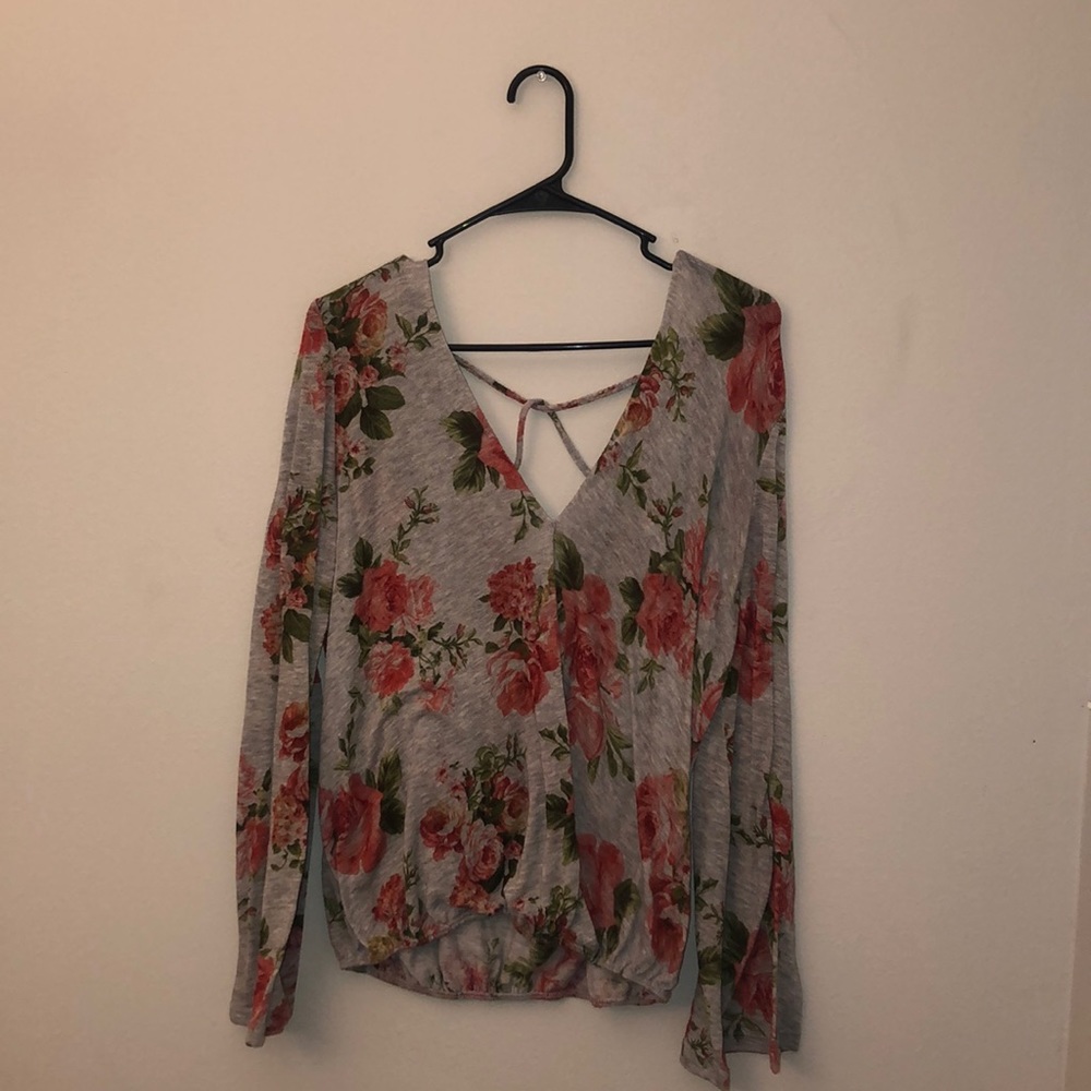 Women’s long sleeve